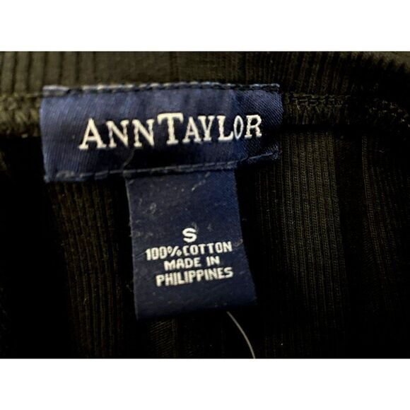 Ann Taylor Classic Black Tee Top Short Sleees Pullover Cotton Mini Rib Sz S NEW - Picture 4 of 4